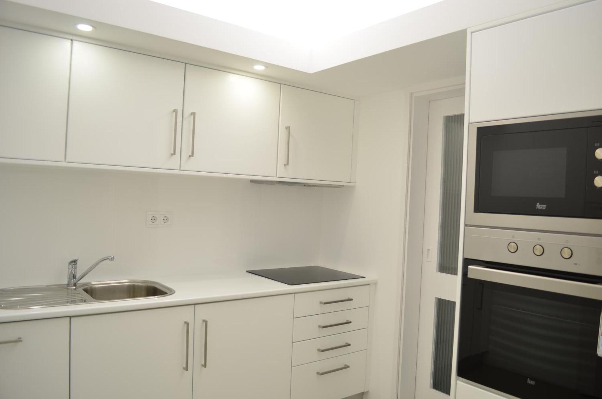 Lila'S Beach Apartment São Roque Екстериор снимка